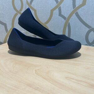 Rothy’s navy blue flats size 9